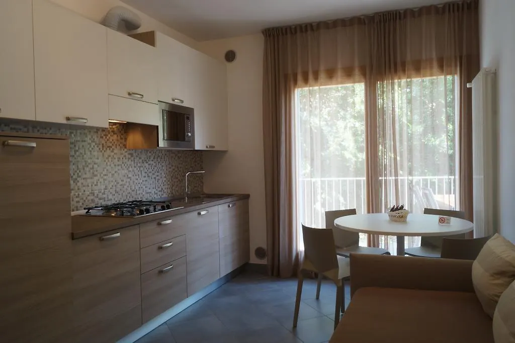 Sirmione Rosselli Apartments