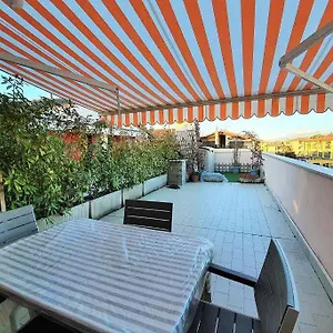 Il Torchio Rooftop With Wide Terrace Appartamento