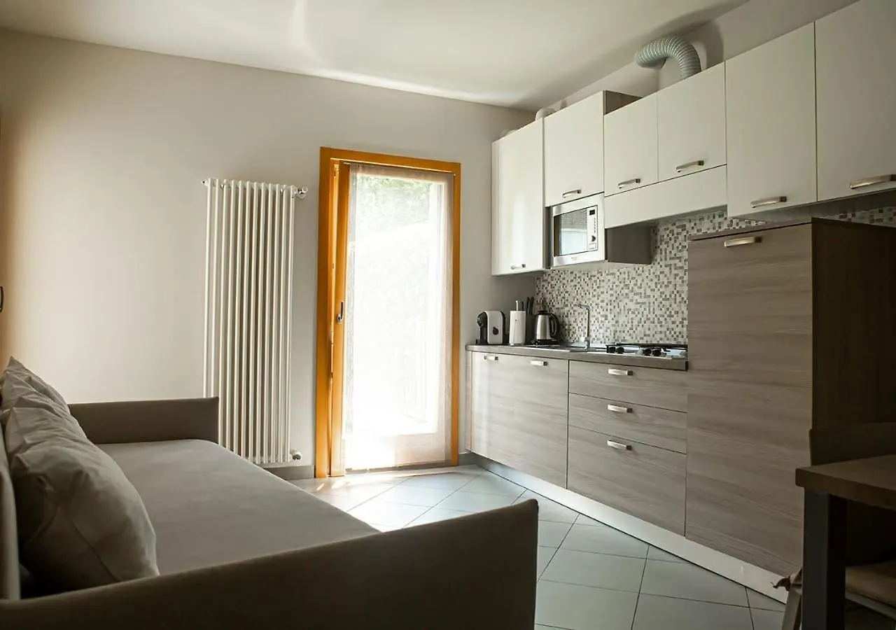 Sirmione Rosselli Apartments