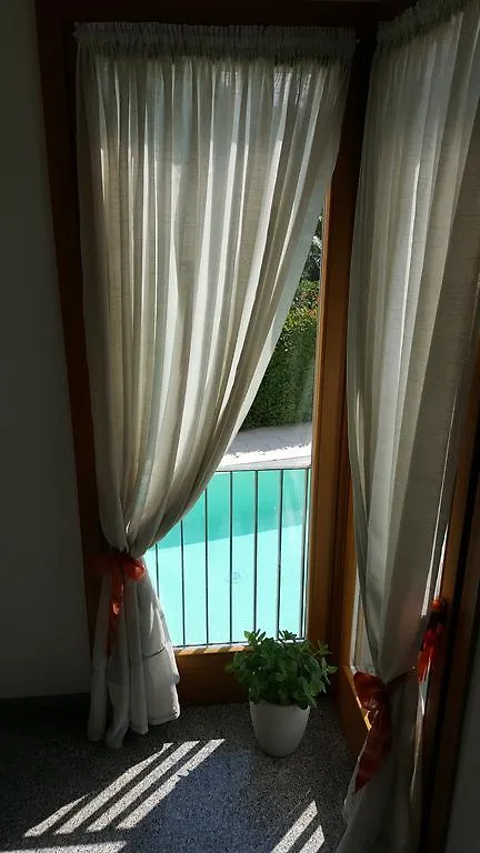 Sirmione Rosselli Apartments 0*,  Italië